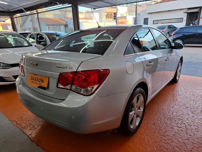 GM - Chevrolet - CRUZE LT 1.8 AT