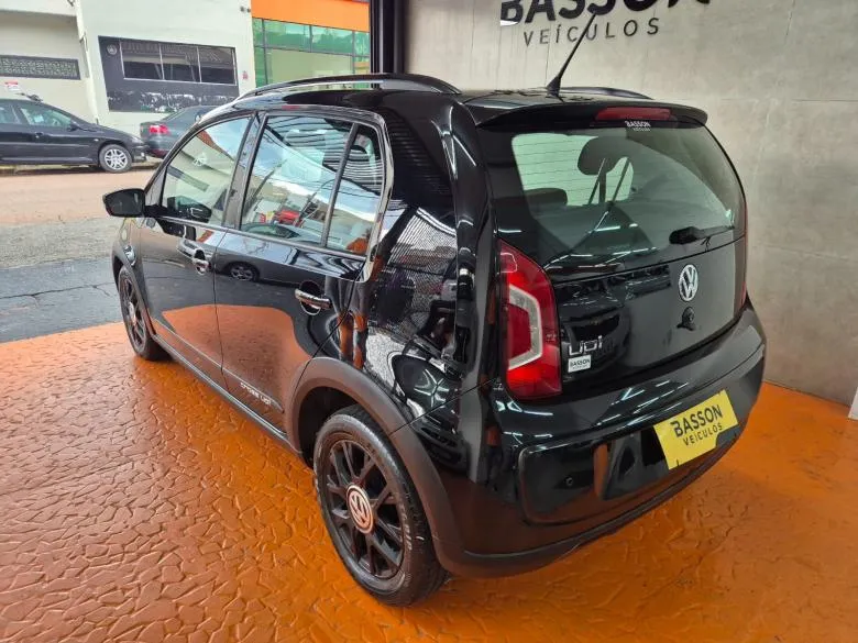 VW - VolksWagen - UP CROSS MA