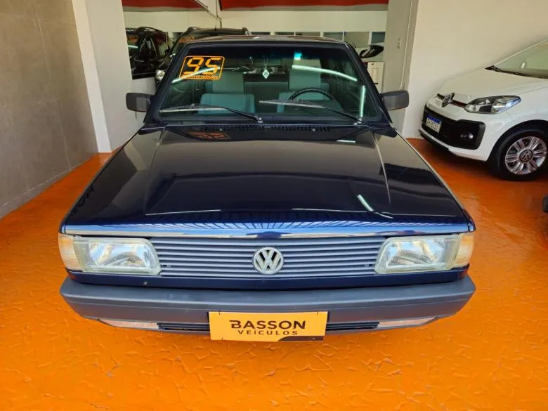 VW - VolksWagen - VOYAGE CL 1.8